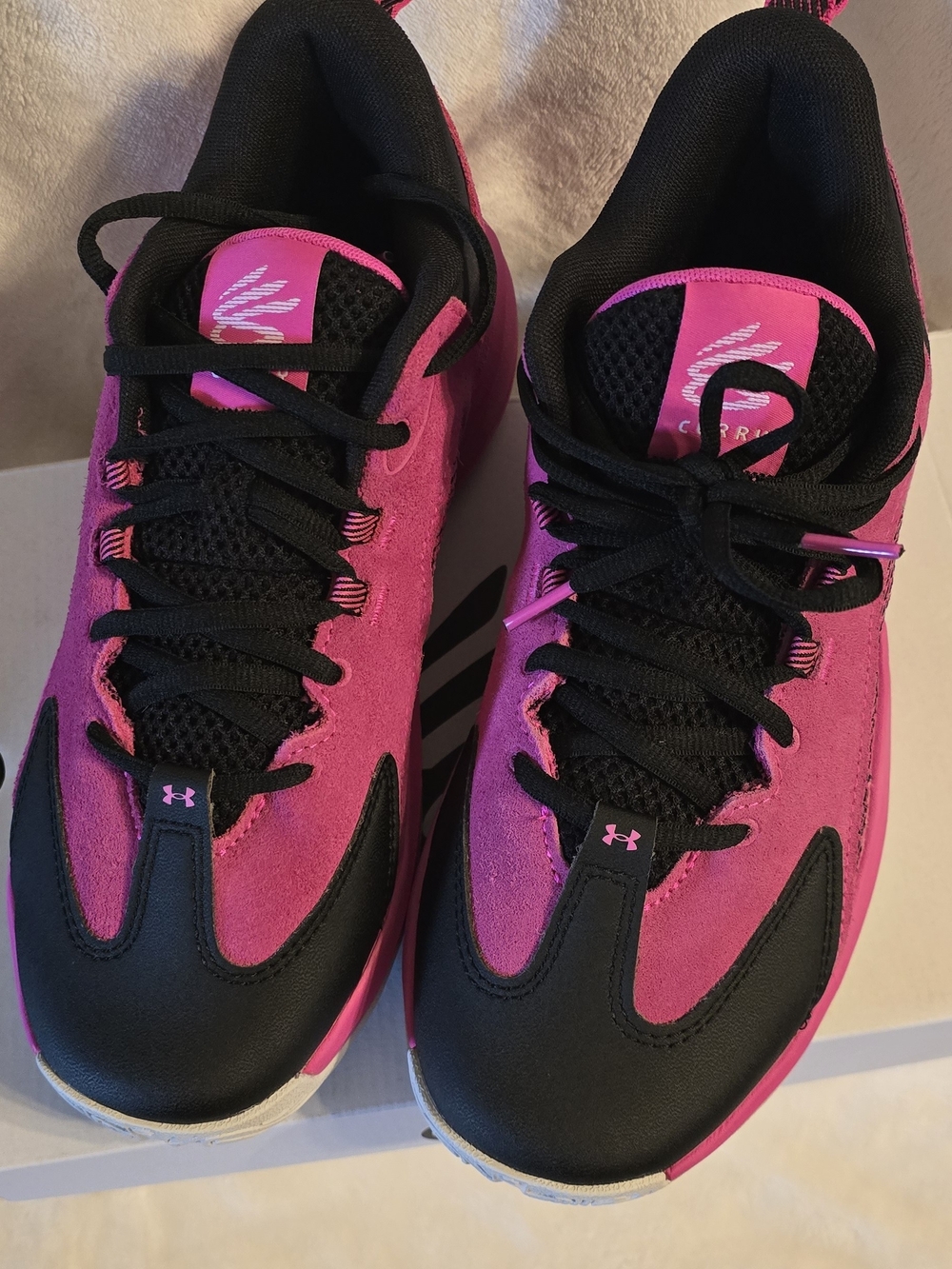 Under Armour Women's Pink and Black Athletic Sneakers NEW IN BOX